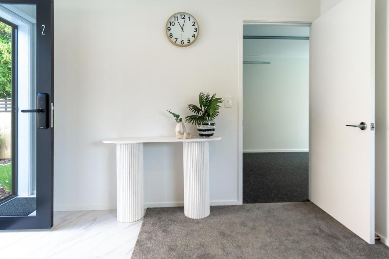 Апартаменты Riccarton 2 Bed 1 Bath W/Garage Крайстчёрч Экстерьер фото